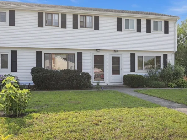5 Pheasant Ave APT 1, Wareham, MA 02571