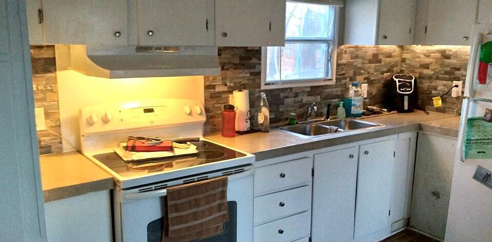 Newly Renovated Kitchen