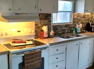 84 McCauley Ln, Byron, GA 31008