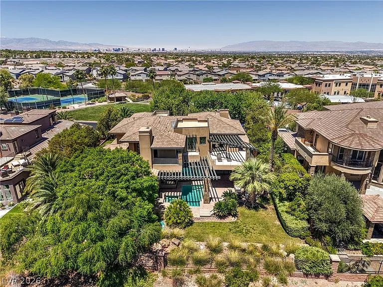 1501 Foothills Village Dr — Photo 90