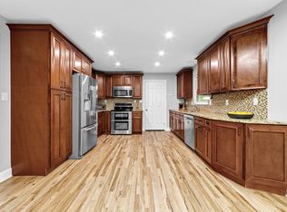 966 Larkstone Dr, Columbus, OH 43235