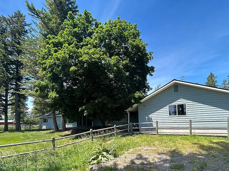 791 Springwood Ln — Photo 4