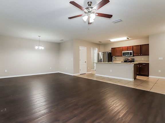 5th image of 12114 Barnsley Reserve Pl