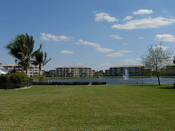 Condos around Lake