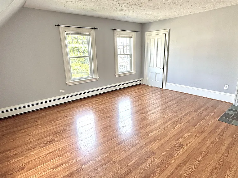 17 Lothrop St #2 — Photo 10