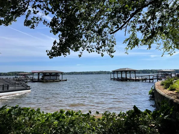 301 Nautical Way, Greenwood, SC 29649
