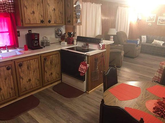 Kitchen & living room