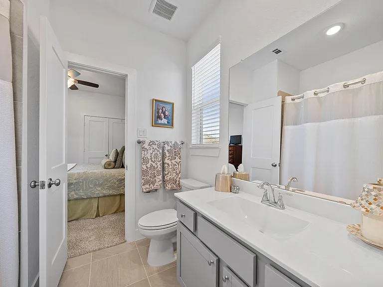 7907 Starfish Arbor Dr — Photo 16