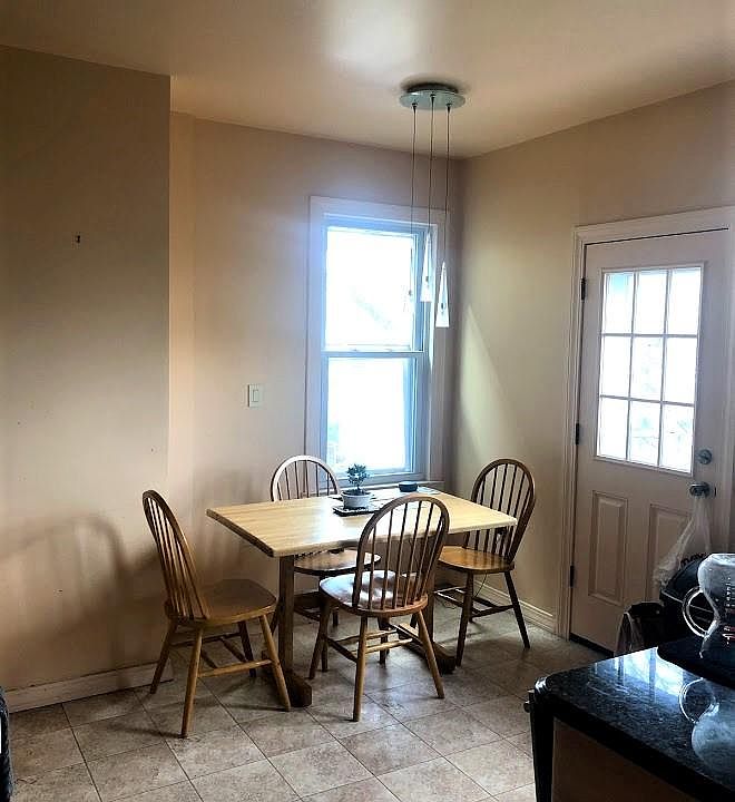 2nd image of 83 Francis St #2