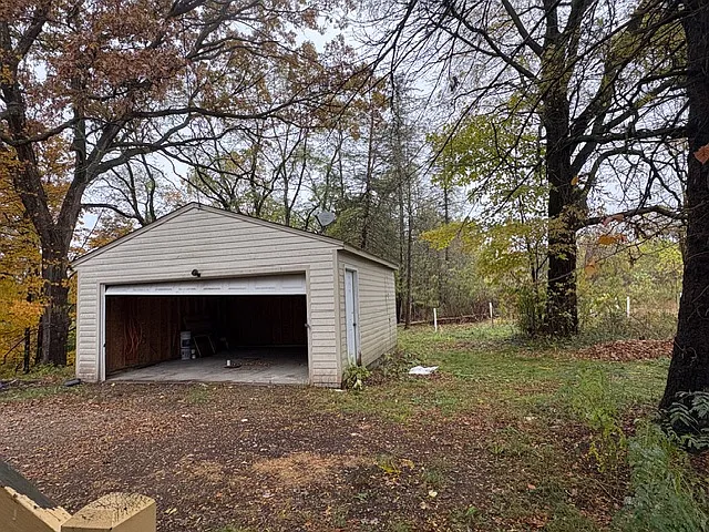 295 Shelby Ave — Photo 7