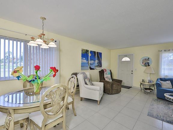 2nd image of 202 Bedford Trl APT 99