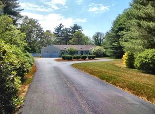 198 Hathaway St, Wareham, MA 02571