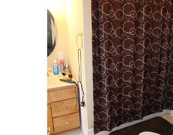 5th image of 1901 Green St Unit 6
