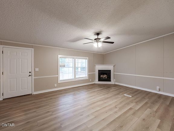3rd image of 441 Griffin Chapel Rd
