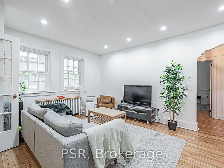 480 Oriole Pkwy #108 — Photo 6