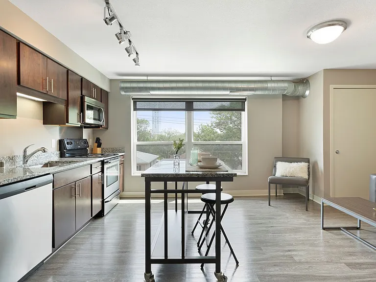 Spectrum Apartments & Townhomes — Photo 30