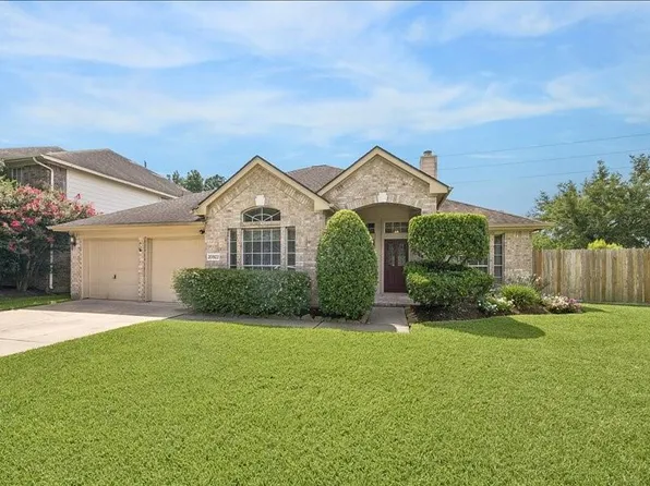 20922 Deauville Dr, Spring, TX 77388