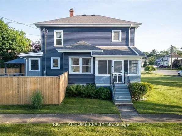 129 Forest Ave, Pt Colborne, ON L3K 5E5