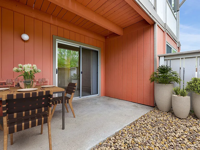 Birchwood Apartments — Photo 6
