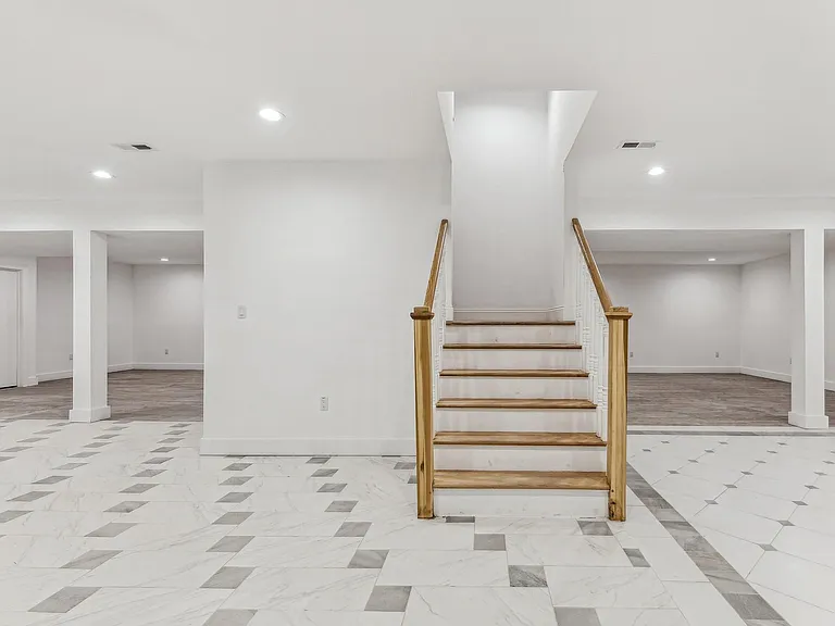 25 Jones Ct — Photo 42