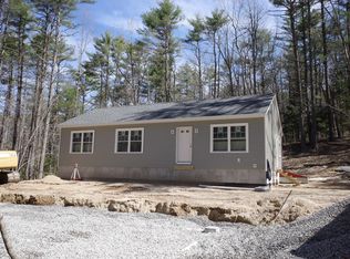 84 Harbor View Rd, Limerick, ME 04048