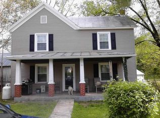 40 River Rd, Buchanan, VA 24066