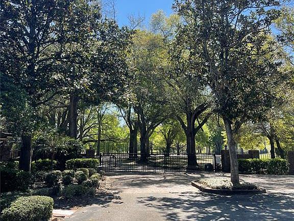 2nd image of 7652 Spring Bay Cv #3