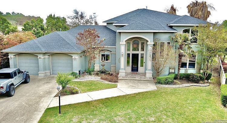 1st image of 2807 Meadow Breeze