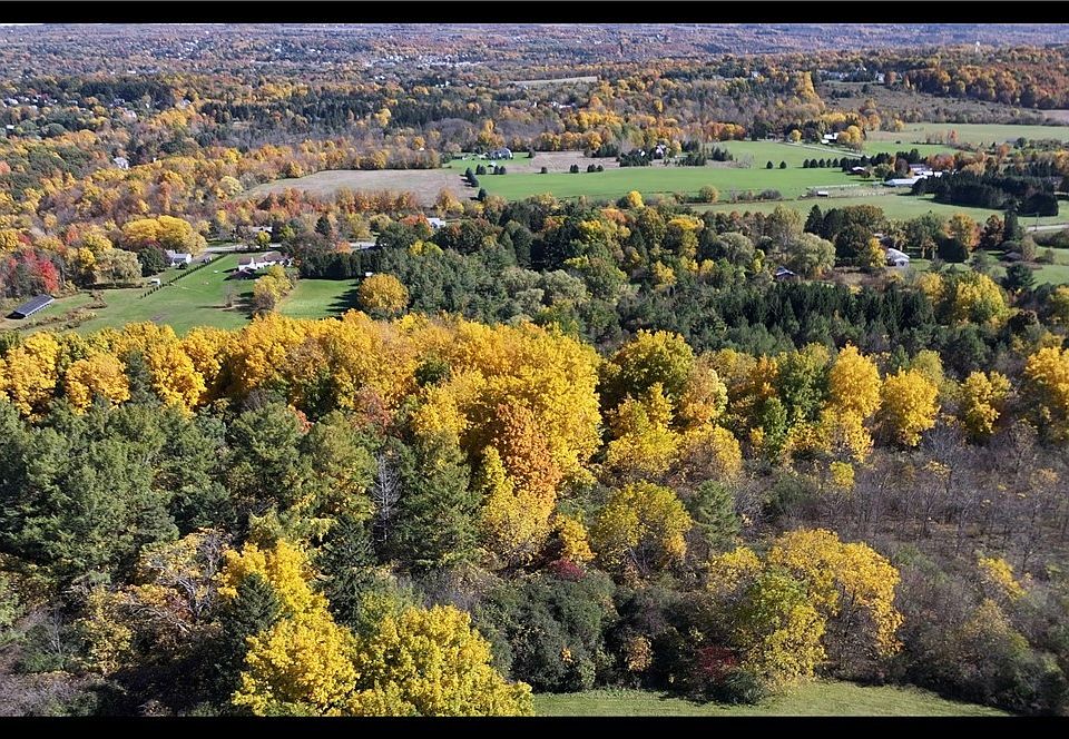1st image of Henneberry Rd