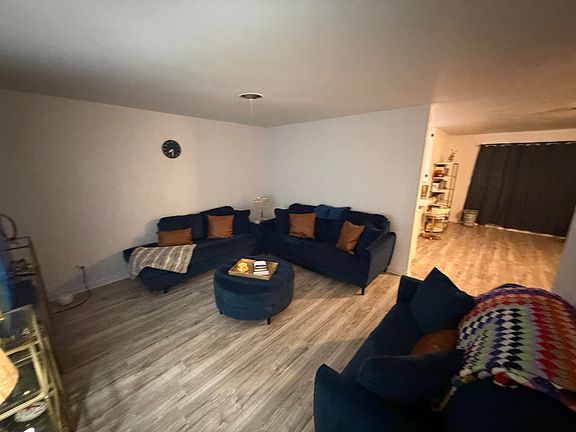 3rd image of 5110 46th St