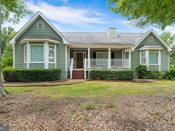 18 Adair Dr, Taylorsville, GA 30178