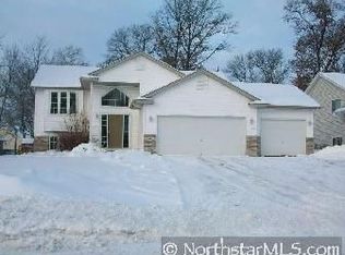 23562 Eidelweiss St NW, Saint Francis, MN 55070