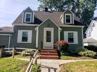 505 Plumtree Rd, Springfield, MA 01118