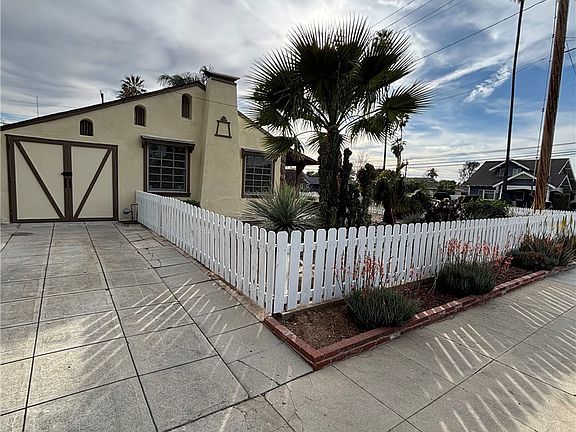 5th image of 5012 Brockton Ave