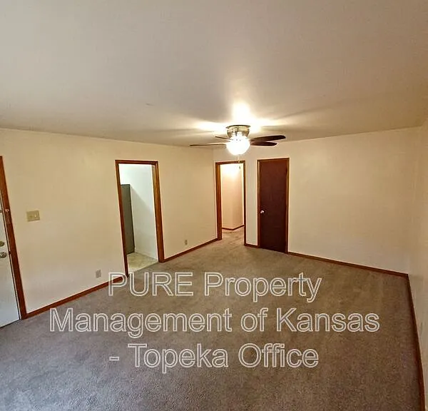 643 SW Oakley Ave — Photo 4