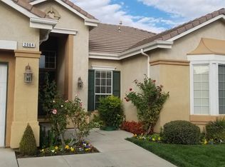 2064 W Via Tivoli, Fresno, CA
