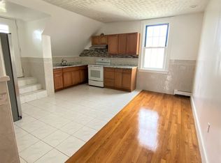 297 Summer St #3, Lynn, MA 01902