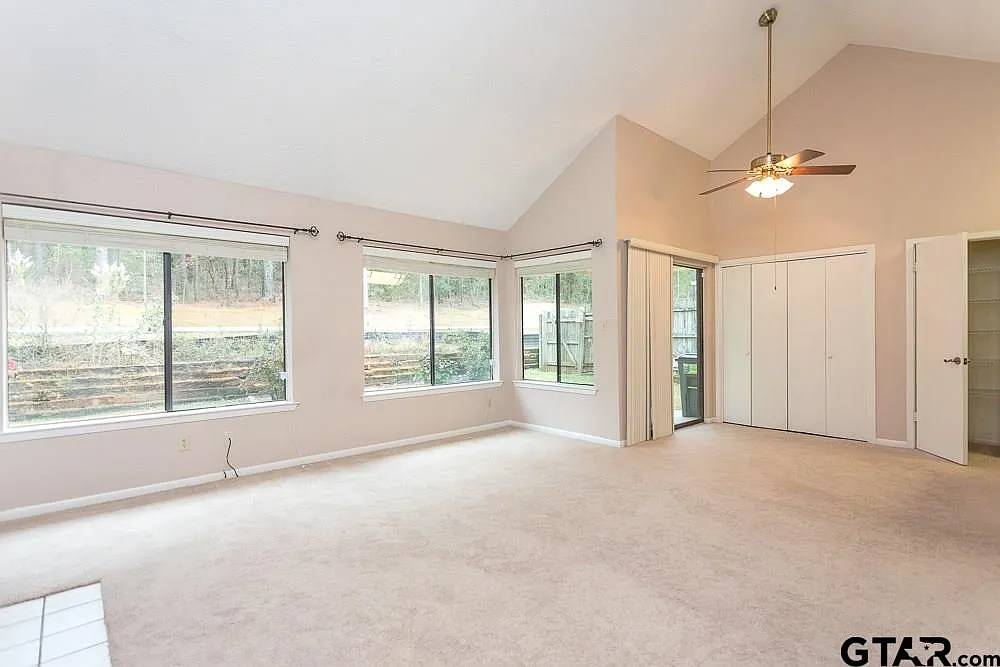Building Photo - 1767 Eaglewood Dr
