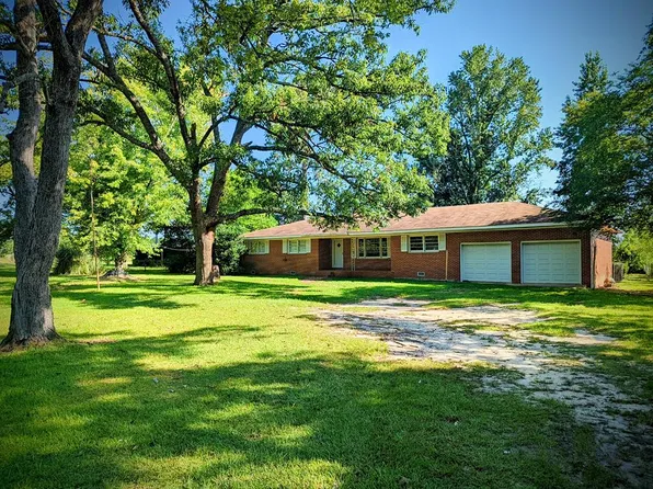 1101 Pineknot Rd, Ashburn, GA 31714