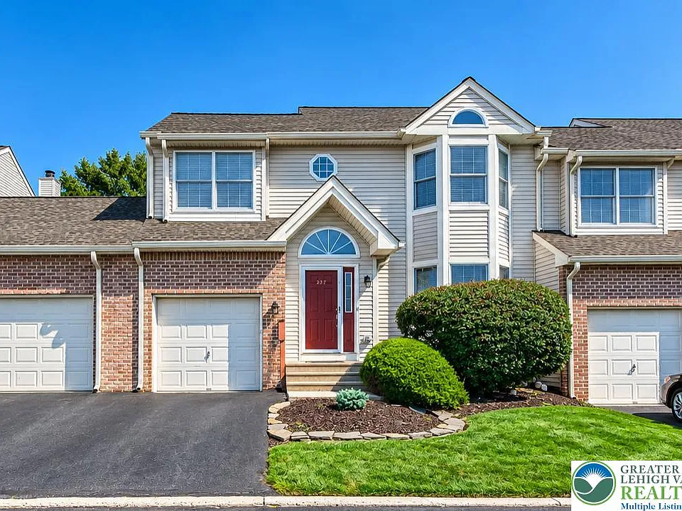 237 Ridings Cir