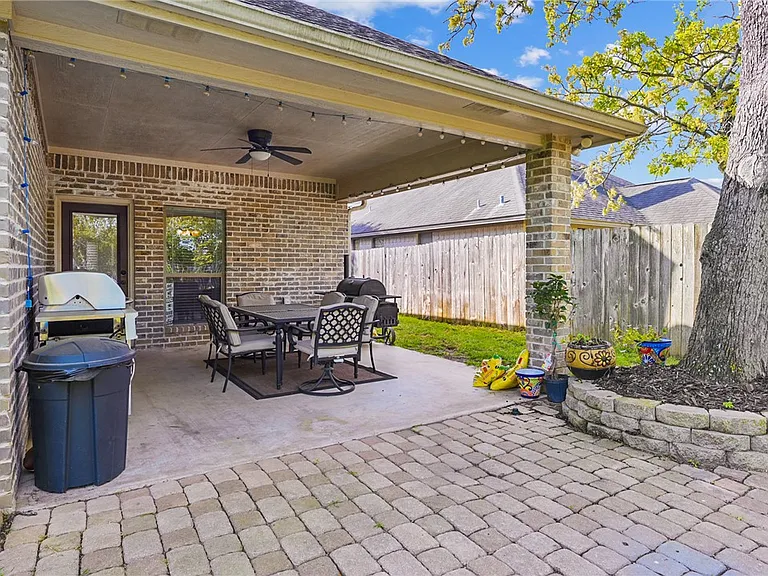 2214 Brougham Pl — Photo 18