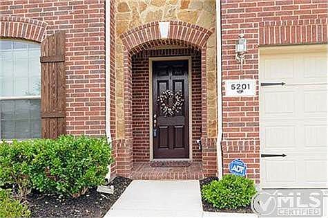 2nd image of 5201 Basswood Dr