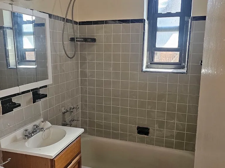 157 S Ocean Ave #B23A — Photo 3