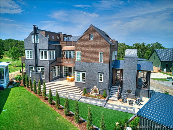 2nd image of 74 Pistache Ln