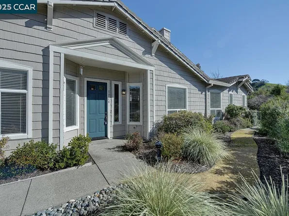 1726 Comstock Dr, Walnut Creek, CA 94595