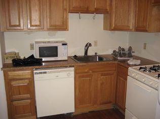 1906 Montrose St, Philadelphia, PA 19146