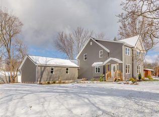 300 N River Rd, Munroe Falls, OH 44262