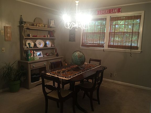 4th image of 611 Glenpark Ct