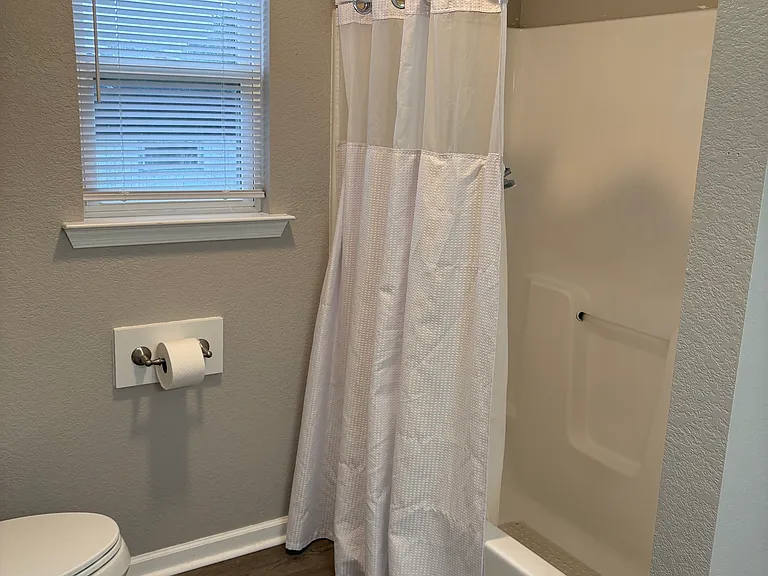 541 Turlington Rd — Photo 15