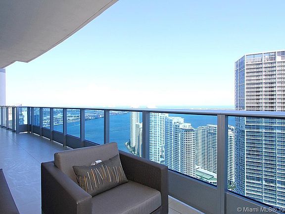 3rd image of 200 Biscayne Blvd Way APT 4908